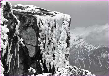 至仏山雪明け