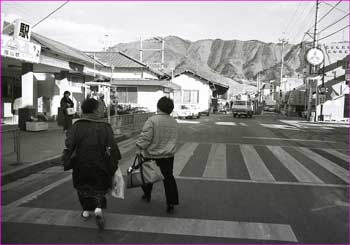 塩山駅にて