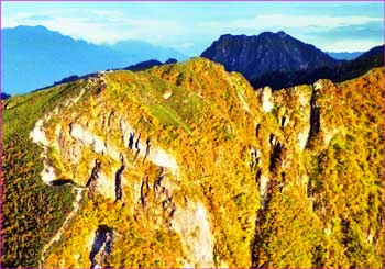 東川岳朝焼け