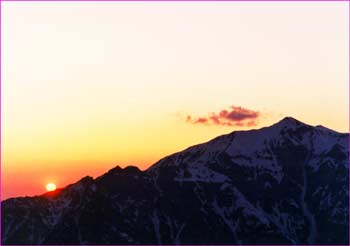 西穂山荘から夕日