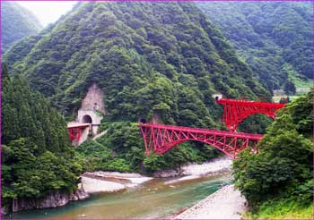 黒部渓谷鉄道