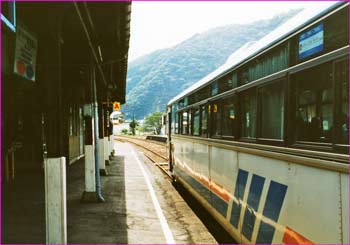 白鳥駅