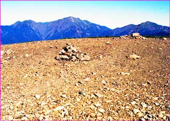 仁田岳山頂