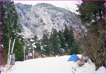 笹ヶ峰登山口幕営