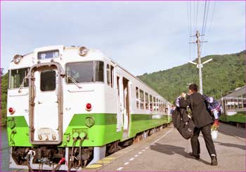 会津川口駅