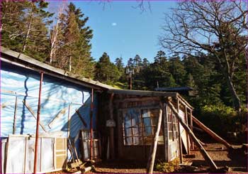 峠小屋