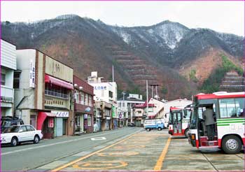 水上駅前