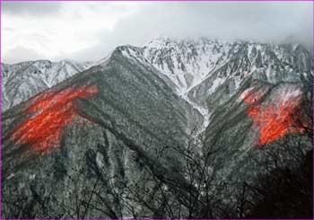 谷川岳曇天