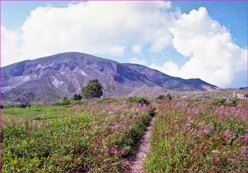 一切経山