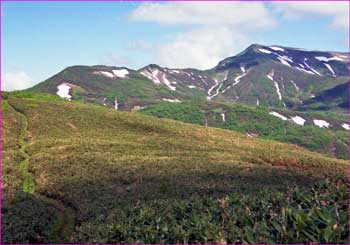 暑寒別岳へ