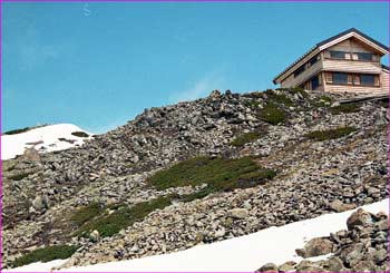 赤石山頂小屋