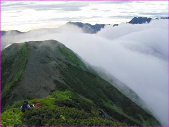 西鎌尾根雲海