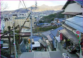 金刀比羅神社へ