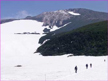 登山者絶えず