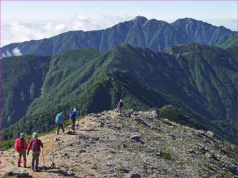 空木岳へ