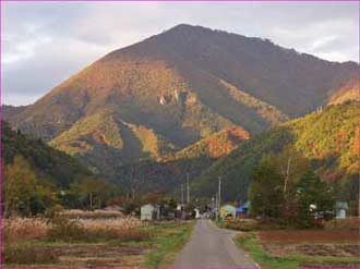 真名板倉山