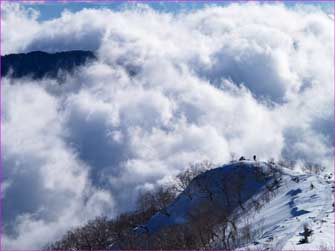 雲海へ下る