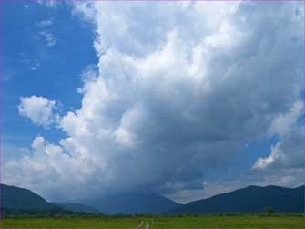 大雲が