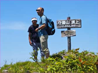 登山者が