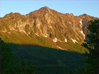 鳥甲山