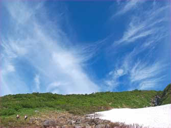 鳥海山目指して