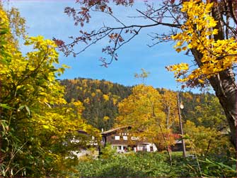 大雪山荘