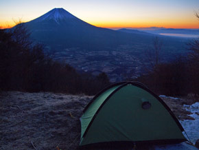 毛無山朝の富士