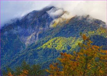 雨飾山