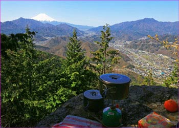 天狗岩で昼餉