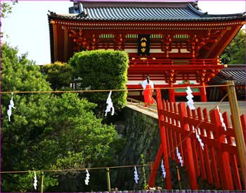 鶴岡八幡宮大イチョウの跡