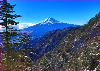 三ツ峠の富士