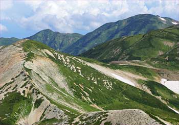 朝日岳遠望
