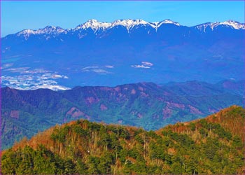 八ヶ岳望む