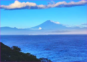 江ノ島から富士山