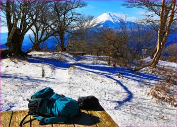 山頂から富士展望