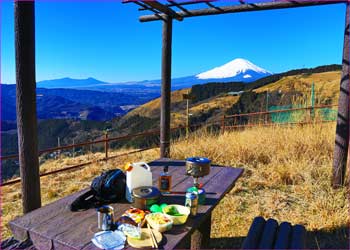 大野山にて昼餉