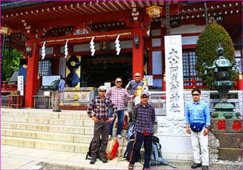 阿夫利神社にて