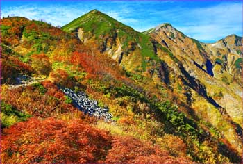 秋景の秋景の鹿島槍