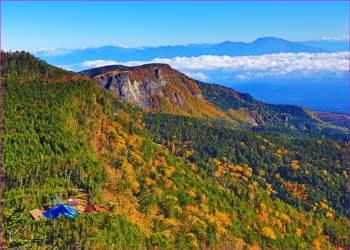 夏沢峠方面浅間山望む