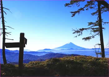 古礼山山頂