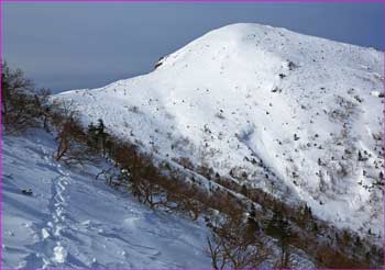 振り返れば西天狗岳