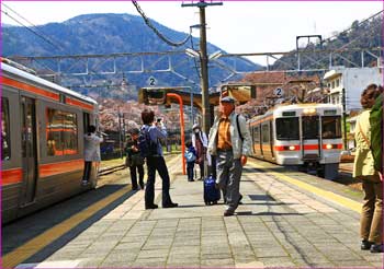 山北駅ホーム