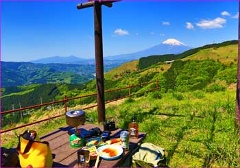 大野山で昼餉