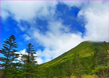 晴ゆく蓼科山