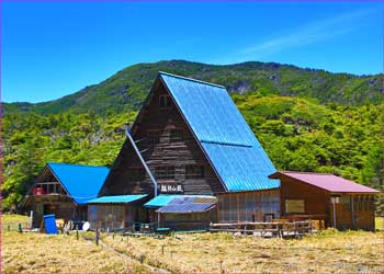 縞枯山荘