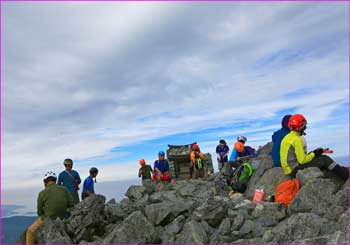 剱岳山頂