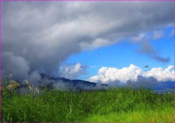 雲広がる