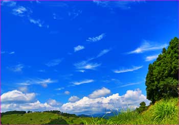 秋晴れ大野山