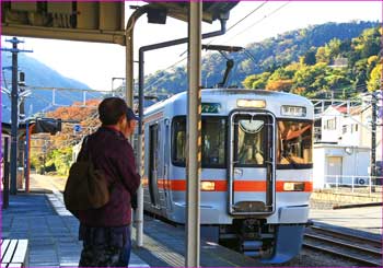 山北駅ホーム