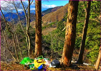 峠で昼餉